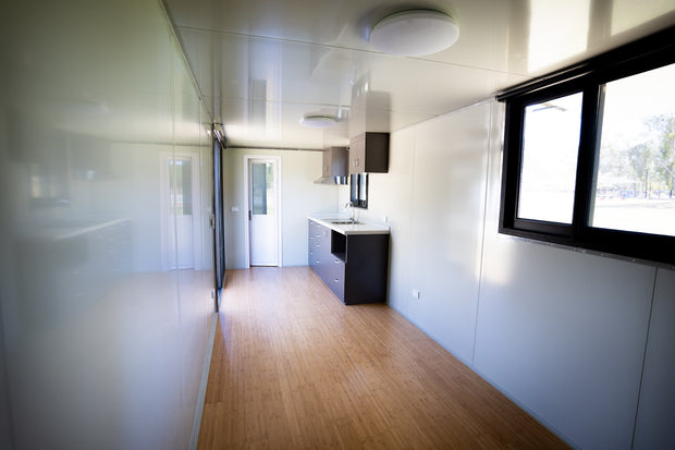 Mobile Cabin - 7.9m Suite