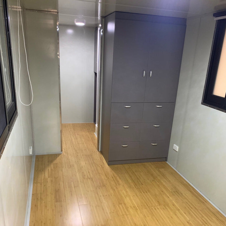Mobile Cabin - 10.9m Suite